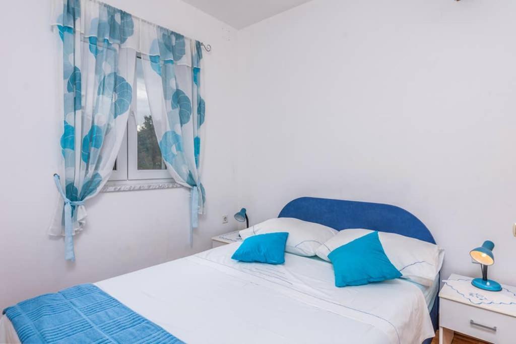Apartment Mira 3 Klimno